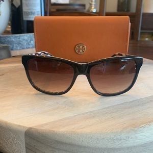 Tory Burch sunglasses with case